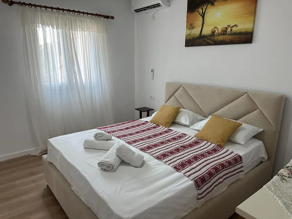 Apartment Himare Livadhe